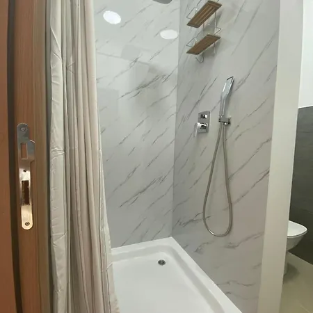 Apartman Viridian Three Accommodation, 1 *