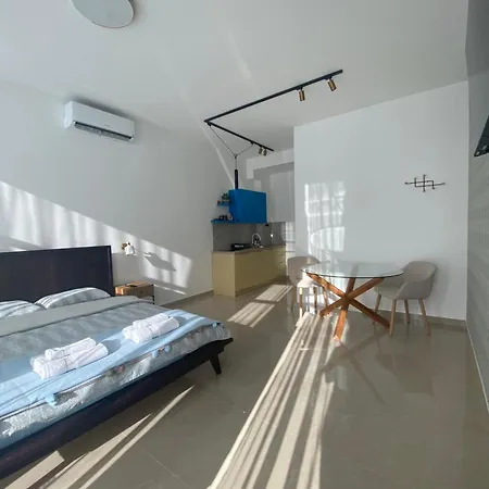 Viridian Three Accommodation, 1